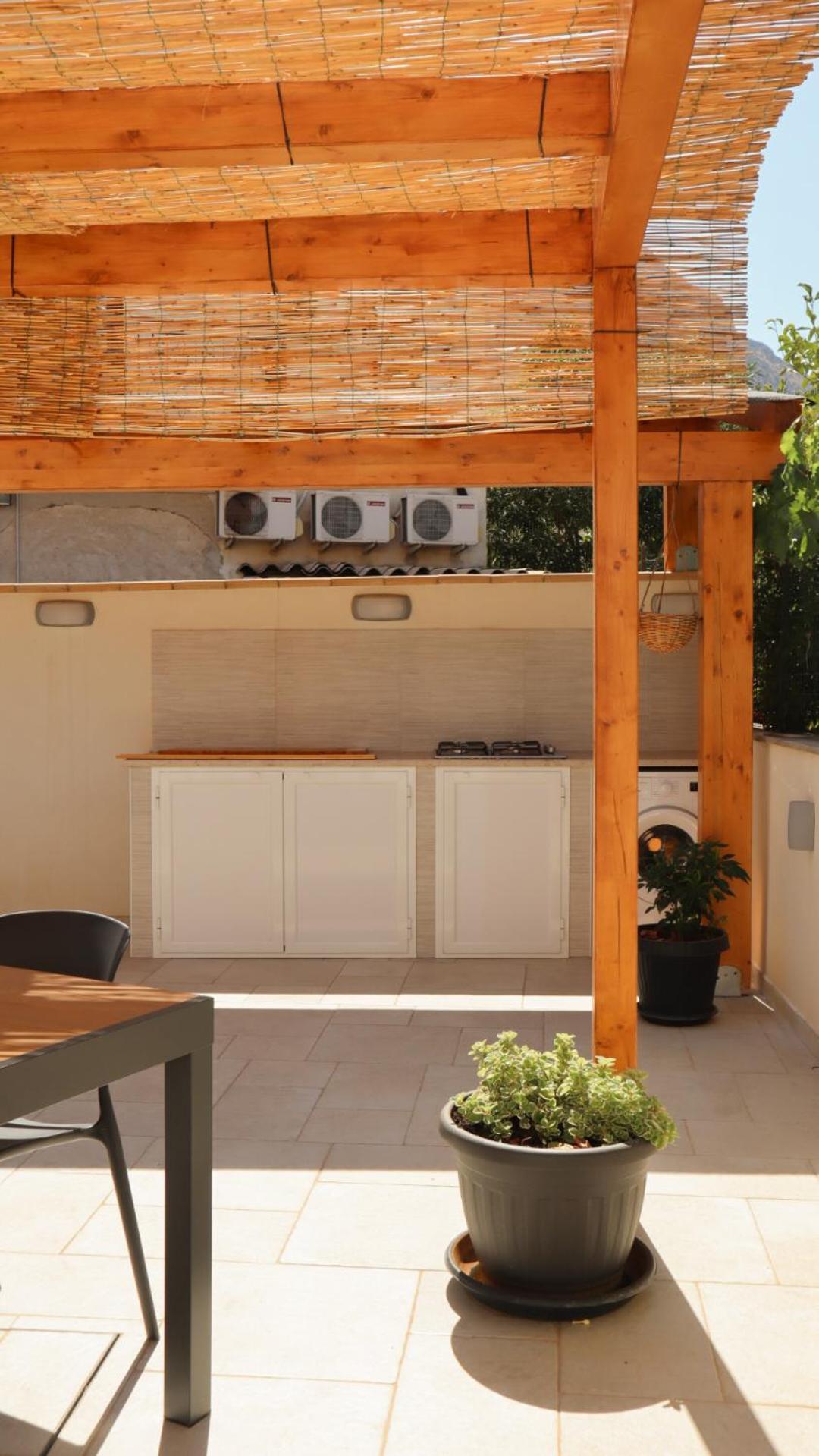 Charming & Bright Near The * Castelluzzo